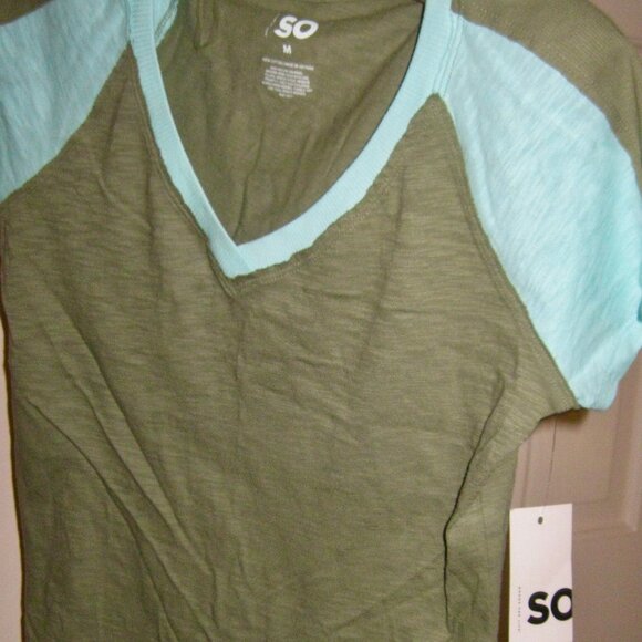 NEW KOHL'S TWO COLOR COTTON KNIT TOP (GREEN & AQUA) SIZE MEDIUM - Picture 2 of 7